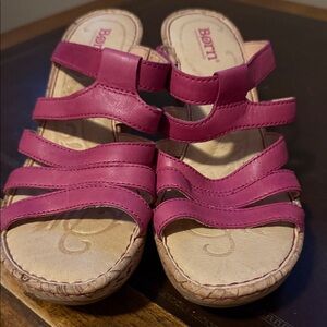 Born Women's Fuchsia Strappy Sandals Size 8